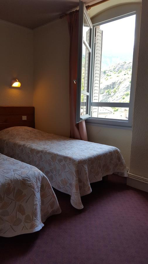 Hotel Restaurant Glaizette LʼArgentière-la-Bessée Exteriér fotografie