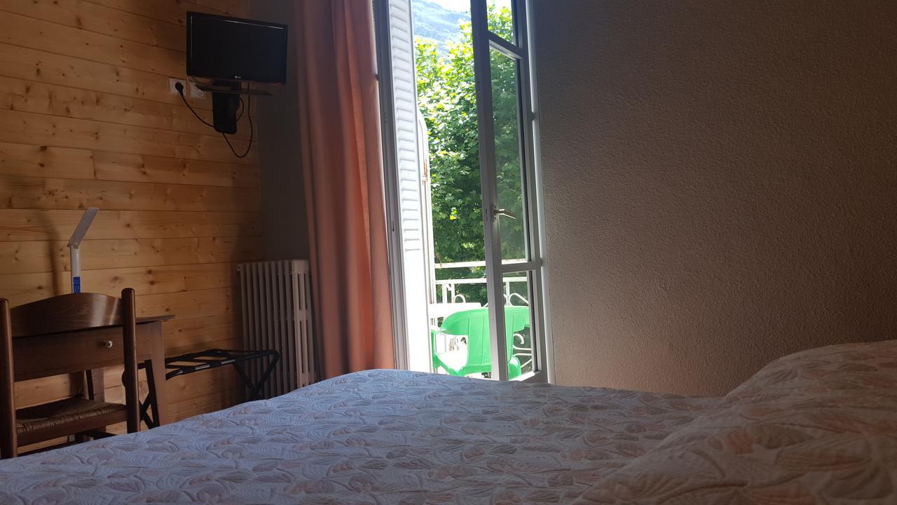 Hotel Restaurant Glaizette LʼArgentière-la-Bessée Exteriér fotografie